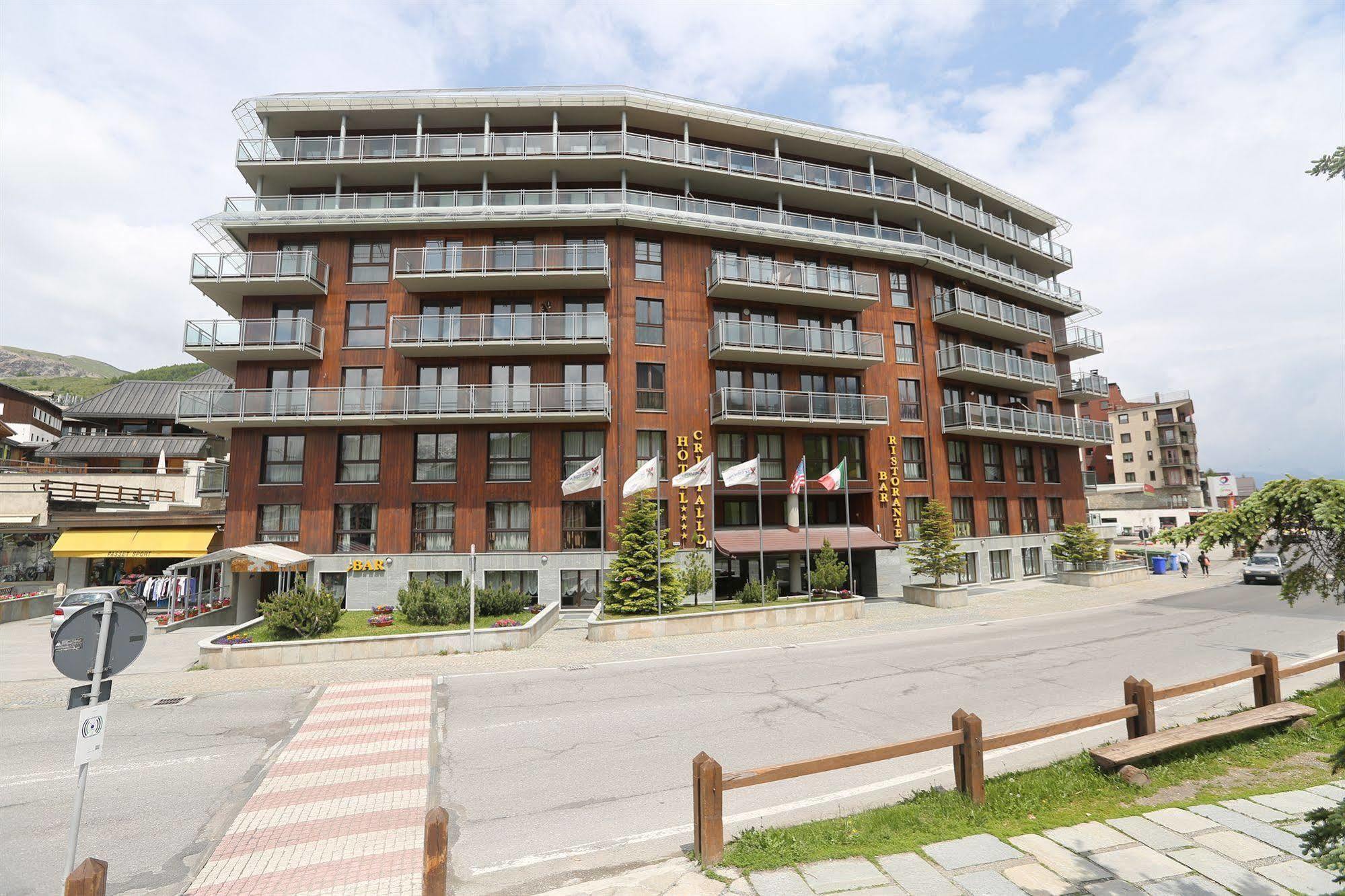 Hotel Cristallo Sestriere Dış mekan fotoğraf