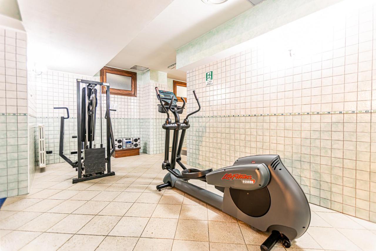 Hotel Cristallo Sestriere Dış mekan fotoğraf